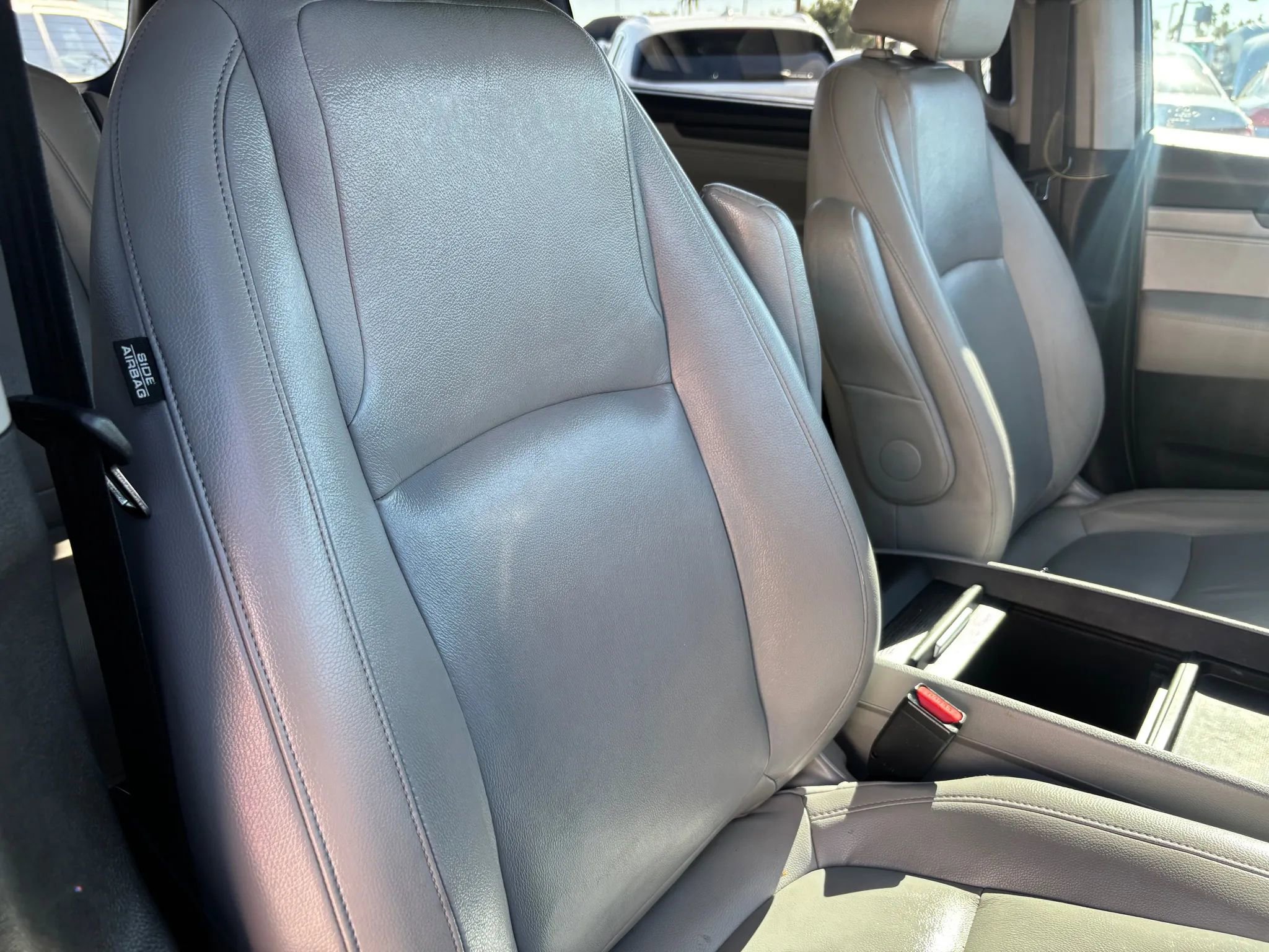 Used 2018 Honda Odyssey EX-L image 28