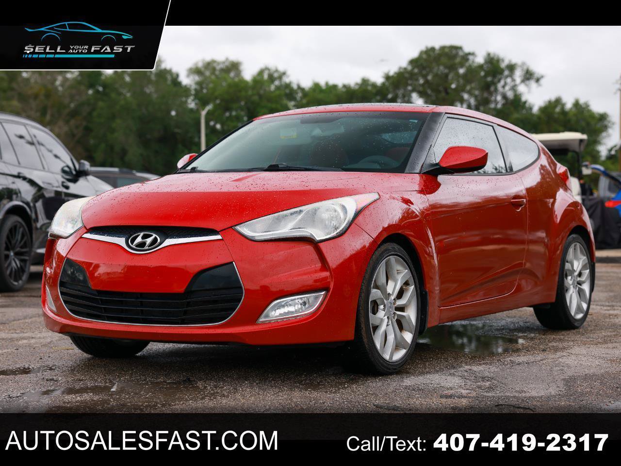 Used 2013 Hyundai Veloster w/ Style Pkg FWD image 1