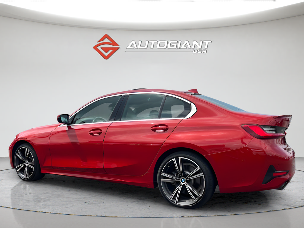 Used 2021 BMW 330i Sedan w/ Convenience Package RWD image 4