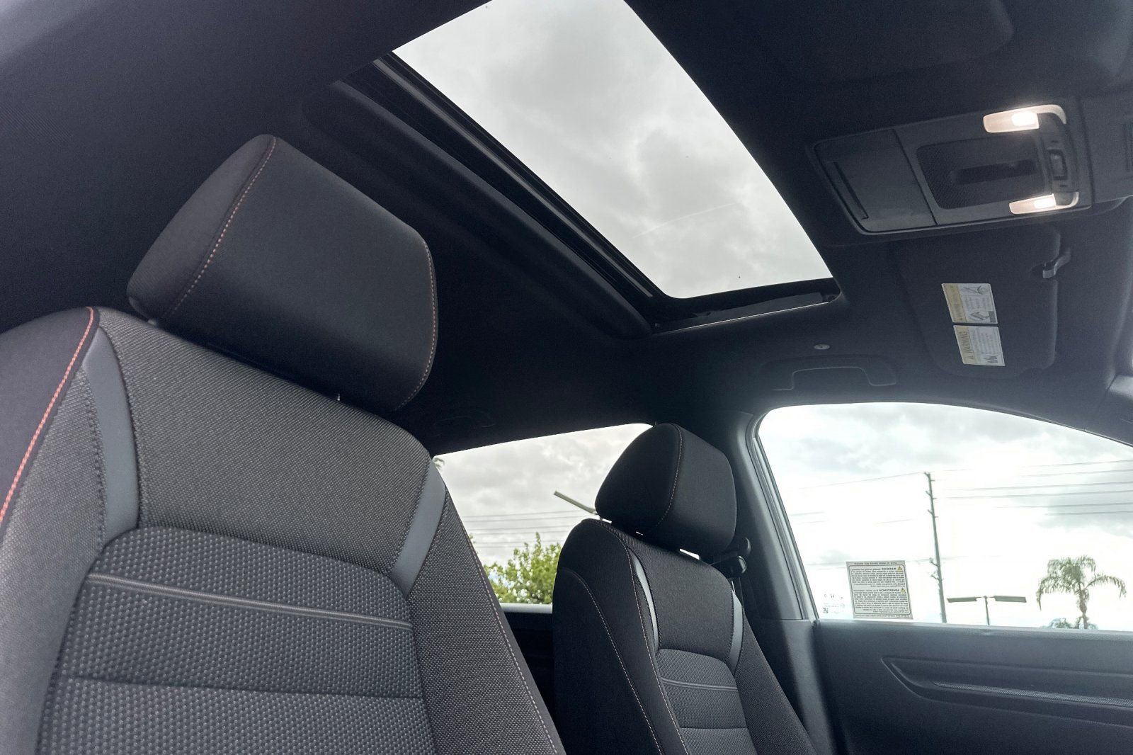 Used 2023 Honda CR-V Sport image 17