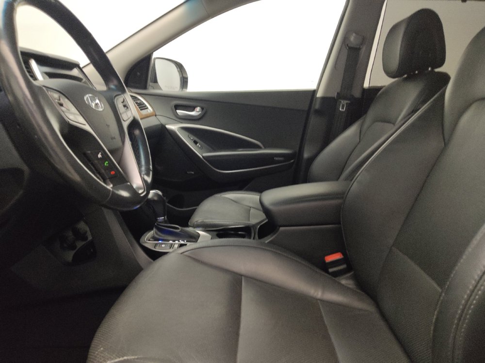 Used 2019 Hyundai Santa Fe XL AWD/4WD image 17