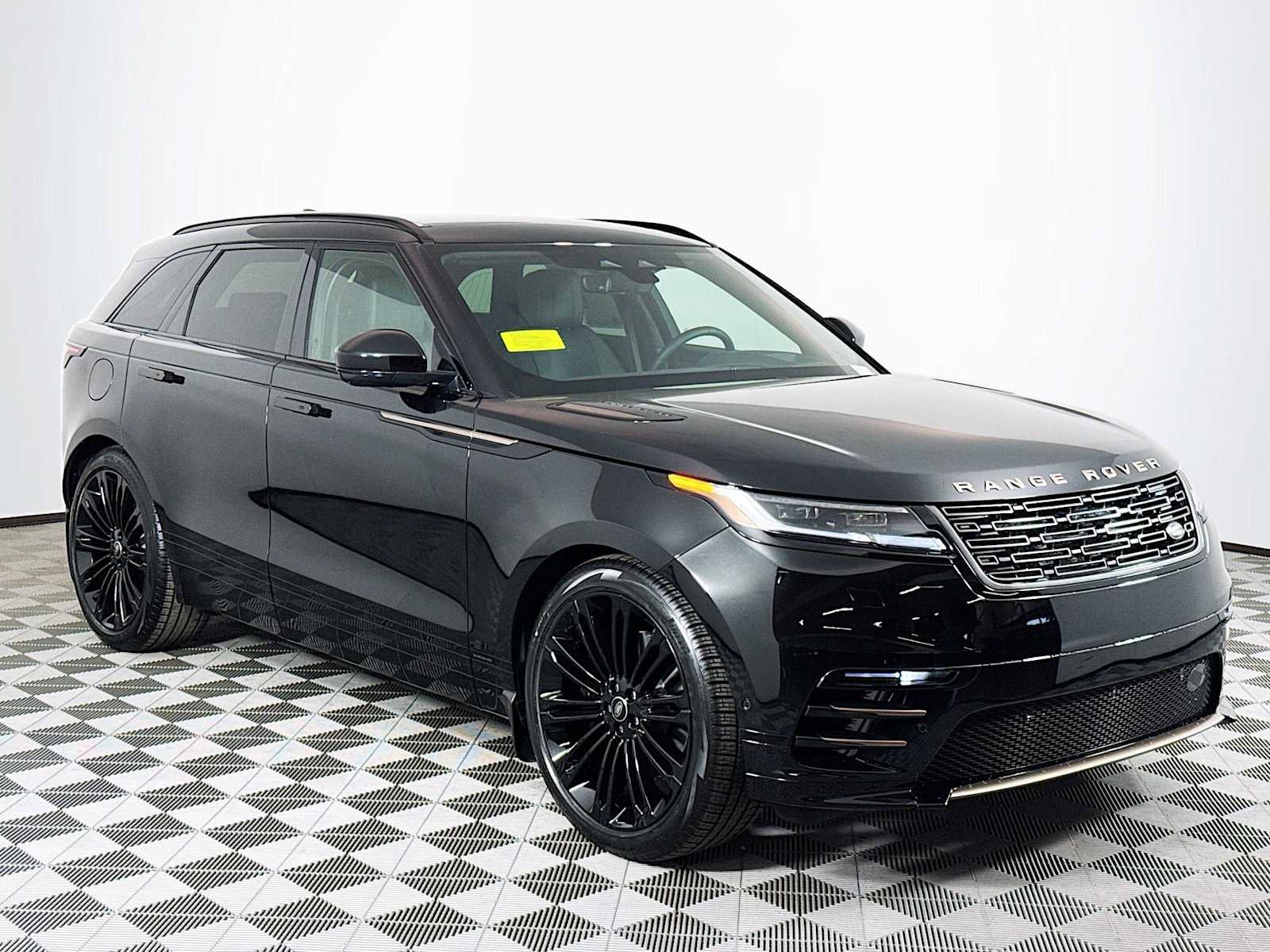 New 2026 Land Rover Range Rover Velar Autobiography image 3