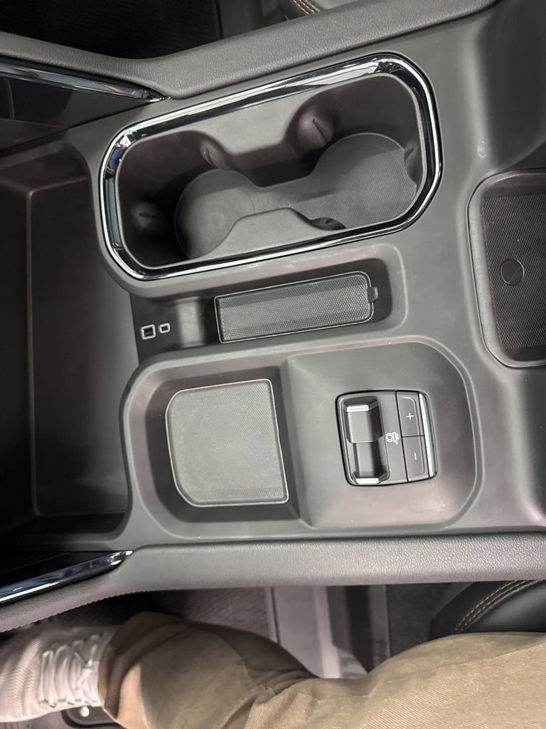 Used 2026 GMC Sierra 2500 AT4 w/ AT4 Premium Plus Package AWD/4WD image 22