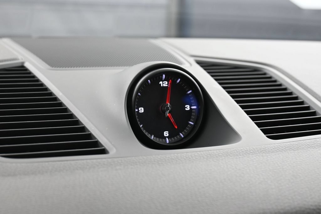 Certified 2023 Porsche Cayenne AWD/4WD image 19