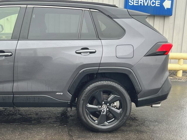 Used 2021 Toyota RAV4 XSE w/ XSE Grade Weather Package image 15