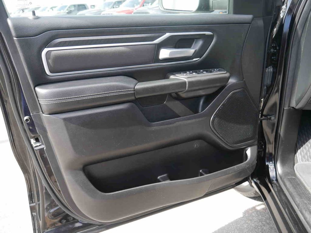 Used 2025 RAM 1500 Big Horn image 25