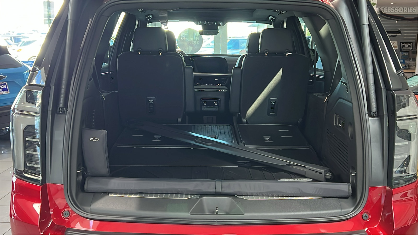 New 2026 Chevrolet Tahoe High Country w/ LPO, Get Active Package image 7