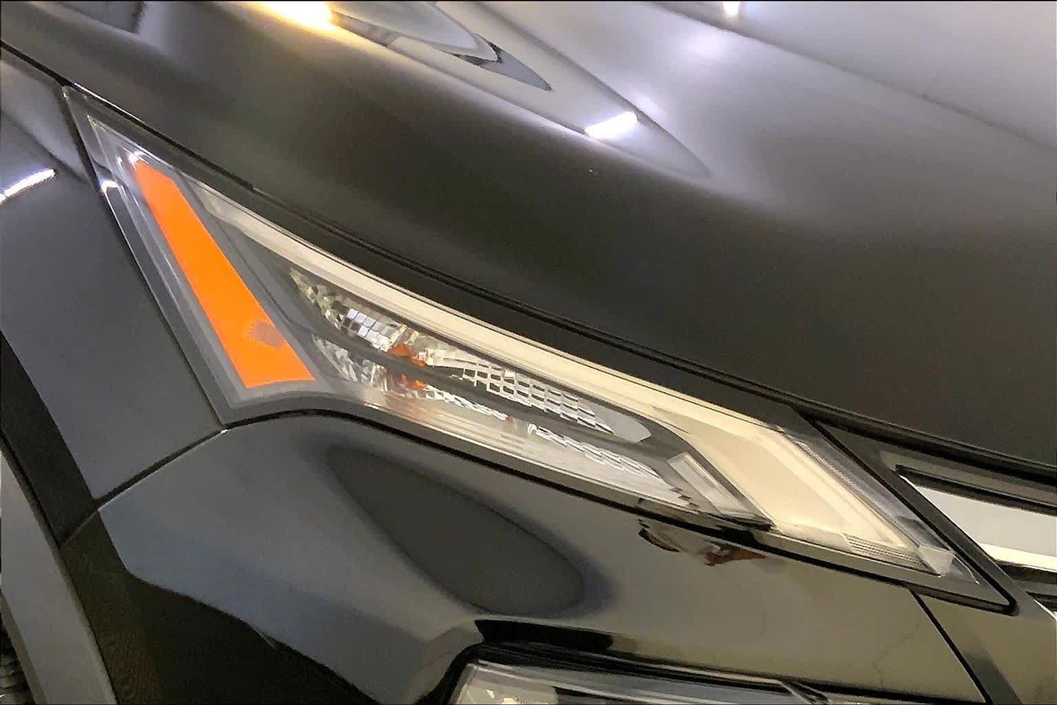 Used 2024 Nissan Rogue SL AWD/4WD image 27