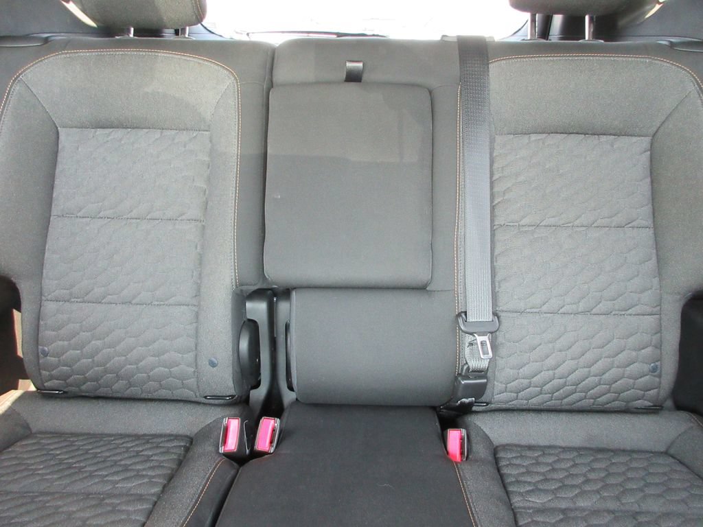 Used 2019 Chevrolet Equinox LT w/ Driver Convenience Package FWD image 20