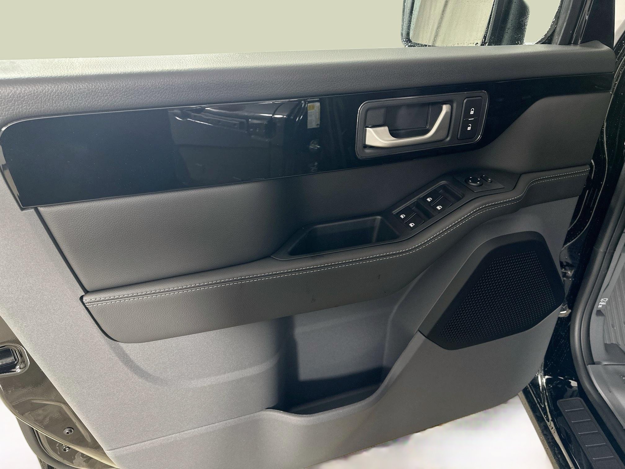 New 2026 INEOS Grenadier Station Wagon AWD/4WD image 17