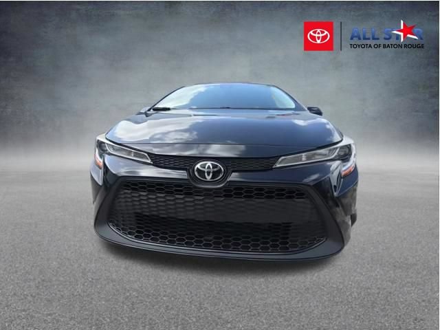 Used 2021 Toyota Corolla LE FWD image 1