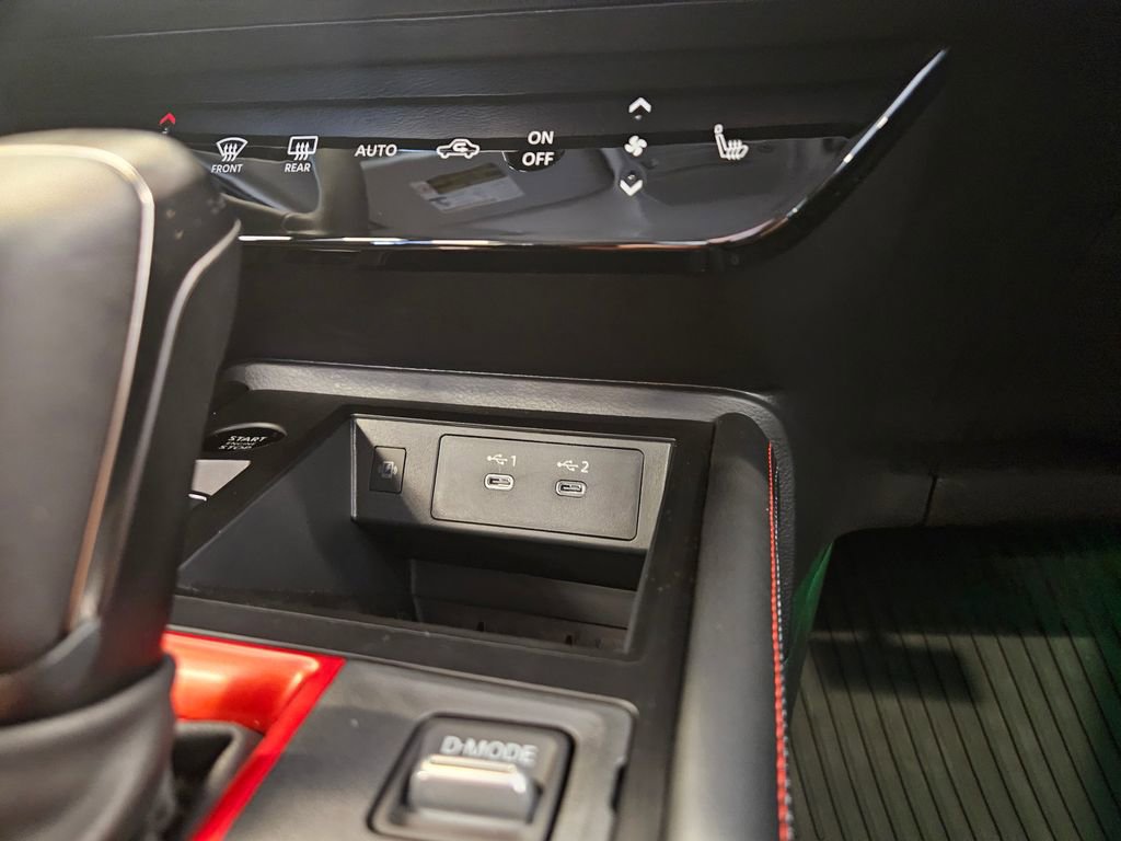 New 2026 Nissan Kicks SR w/ Illumination Package AWD/4WD image 19