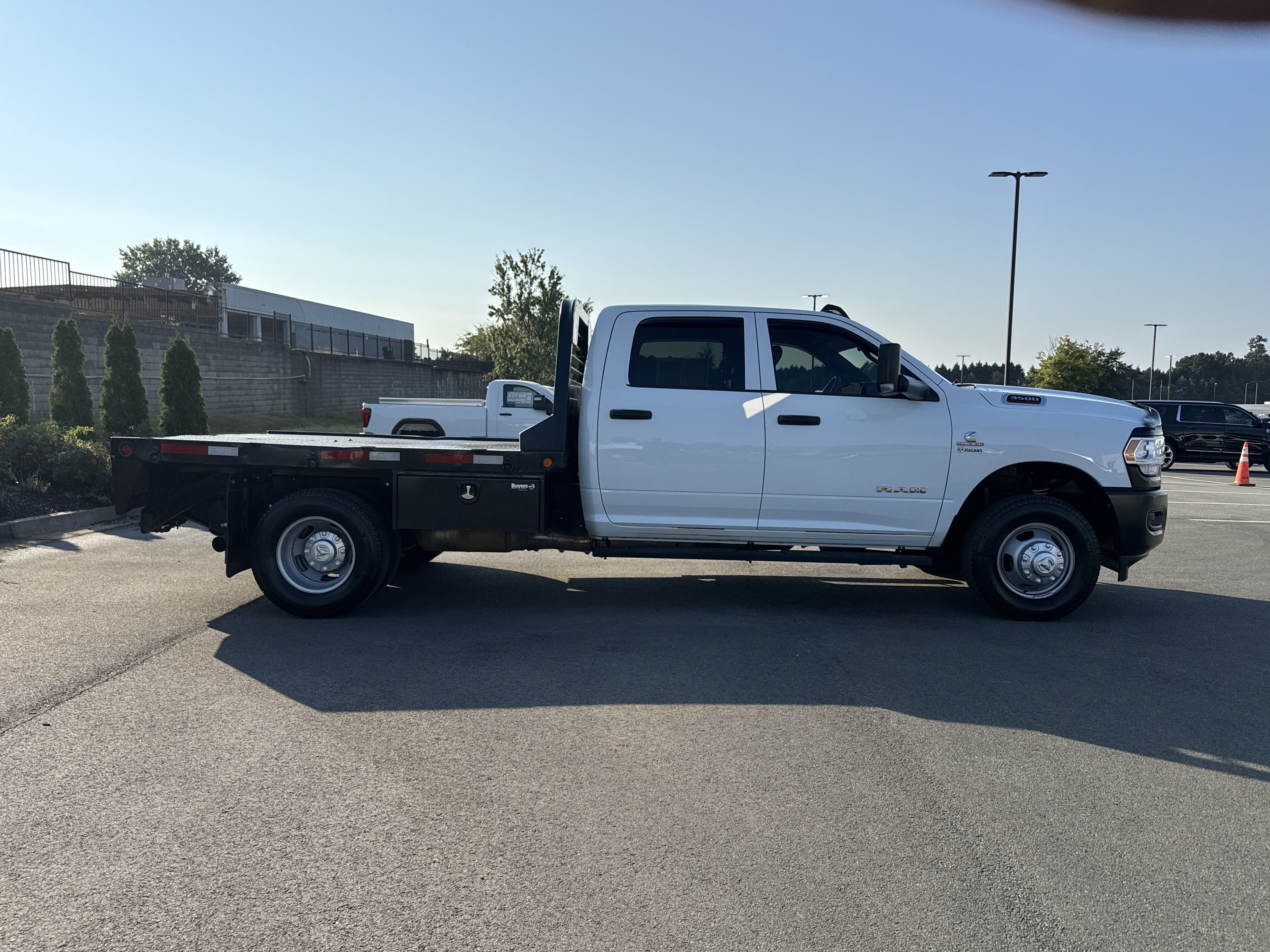Used 2022 RAM 3500 Tradesman w/ Electrical Accessory Group image 11