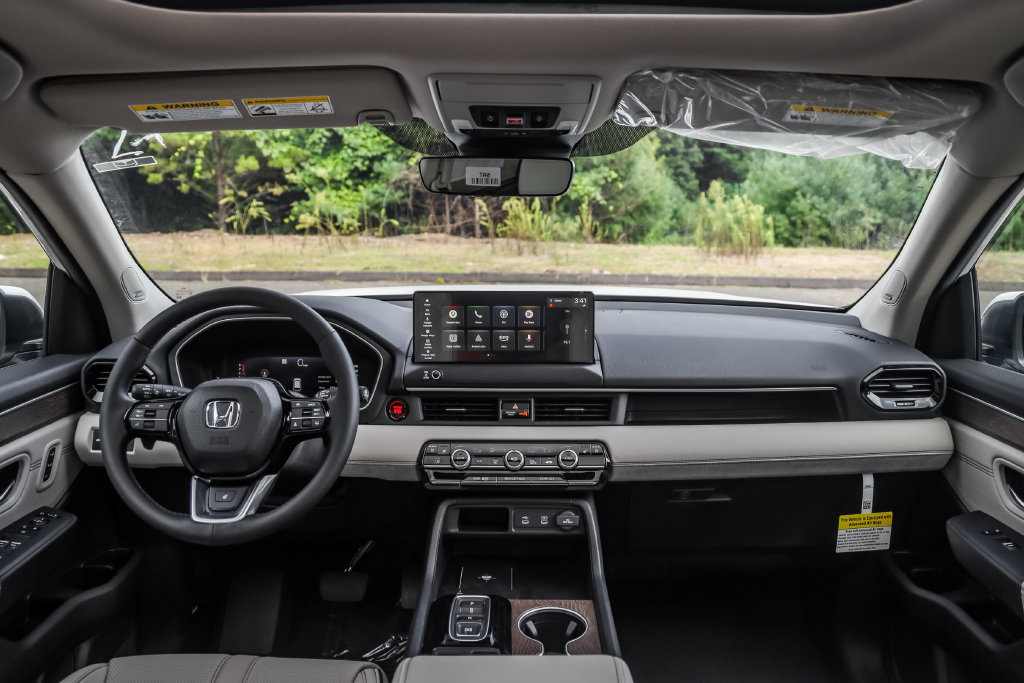 New 2026 Honda Pilot Elite image 11