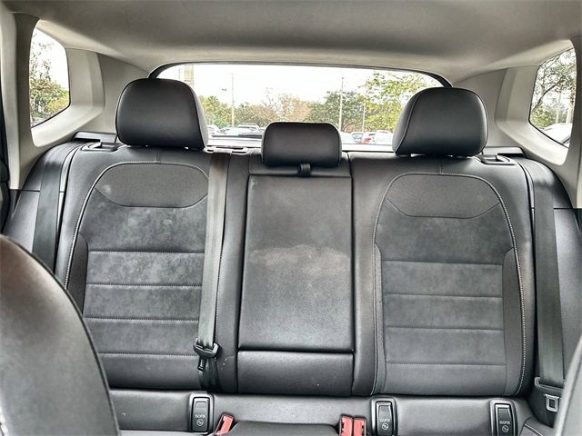 Used 2024 Volkswagen Taos SE image 26