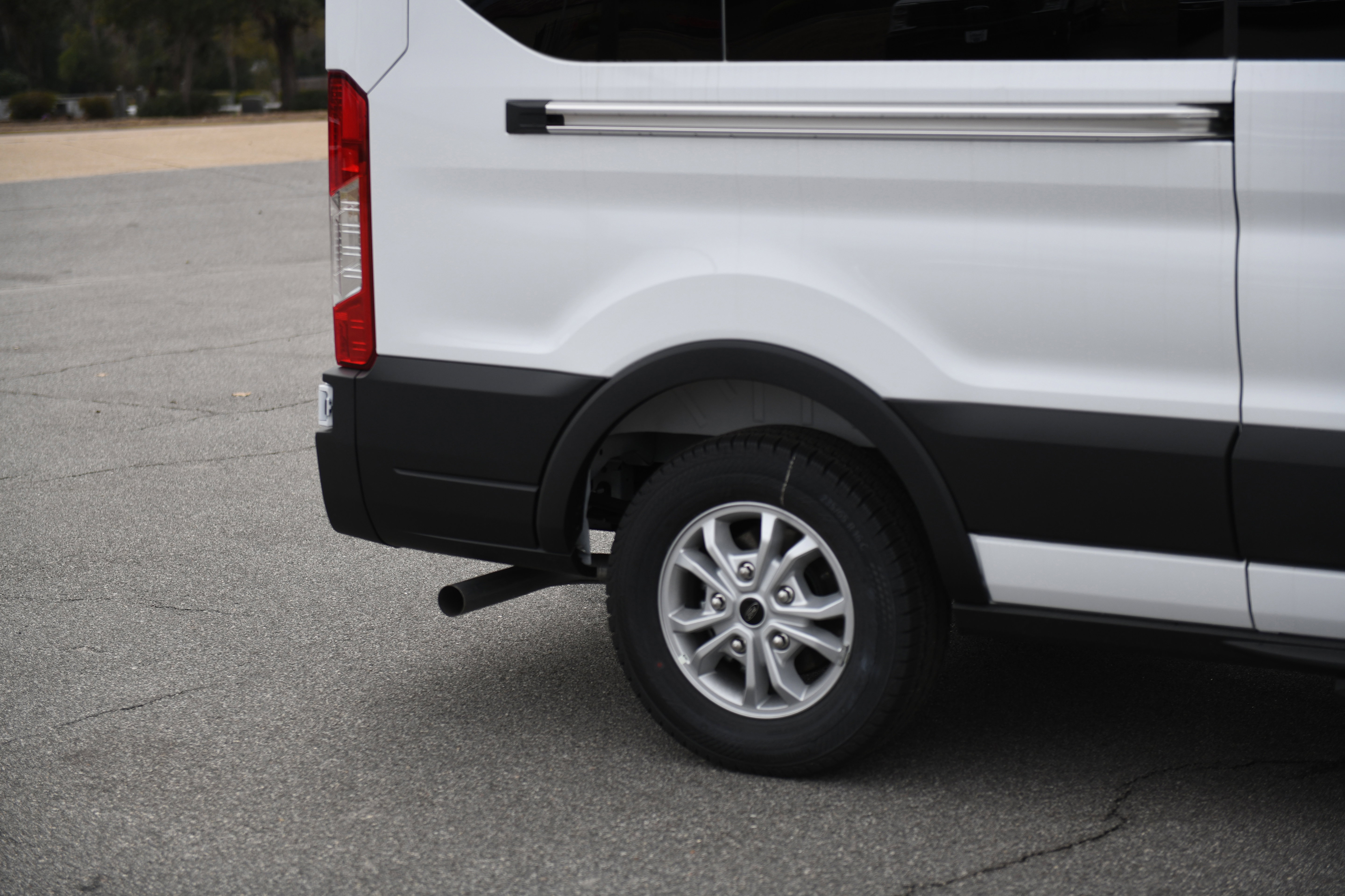 New 2025 Ford Transit 350 XL image 4