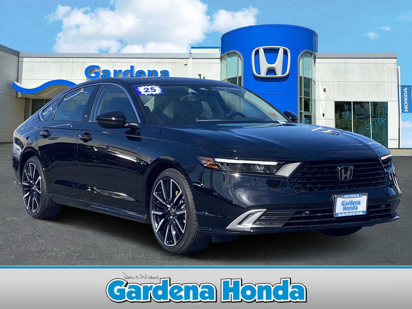 Used 2025 Honda Accord Touring image 1