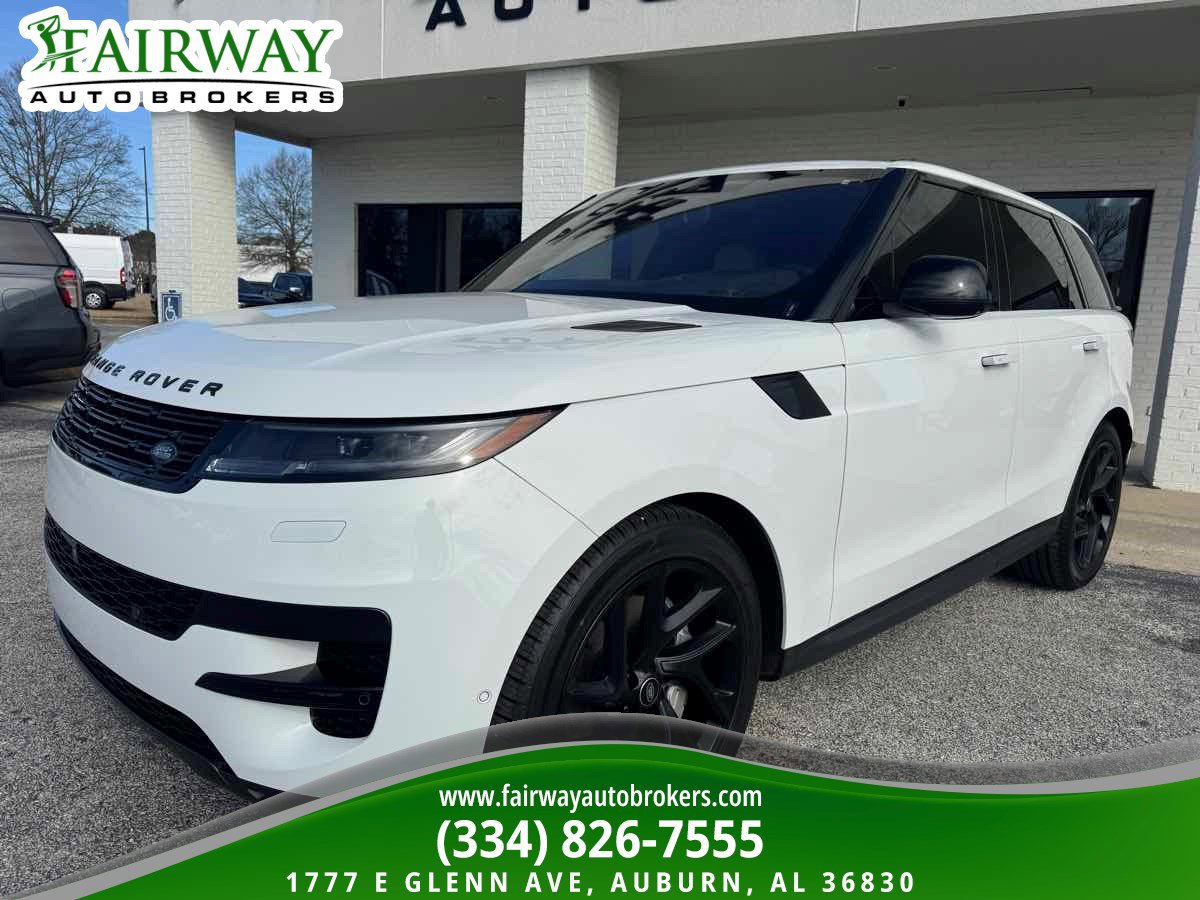 Used 2023 Land Rover Range Rover Sport SE image 2