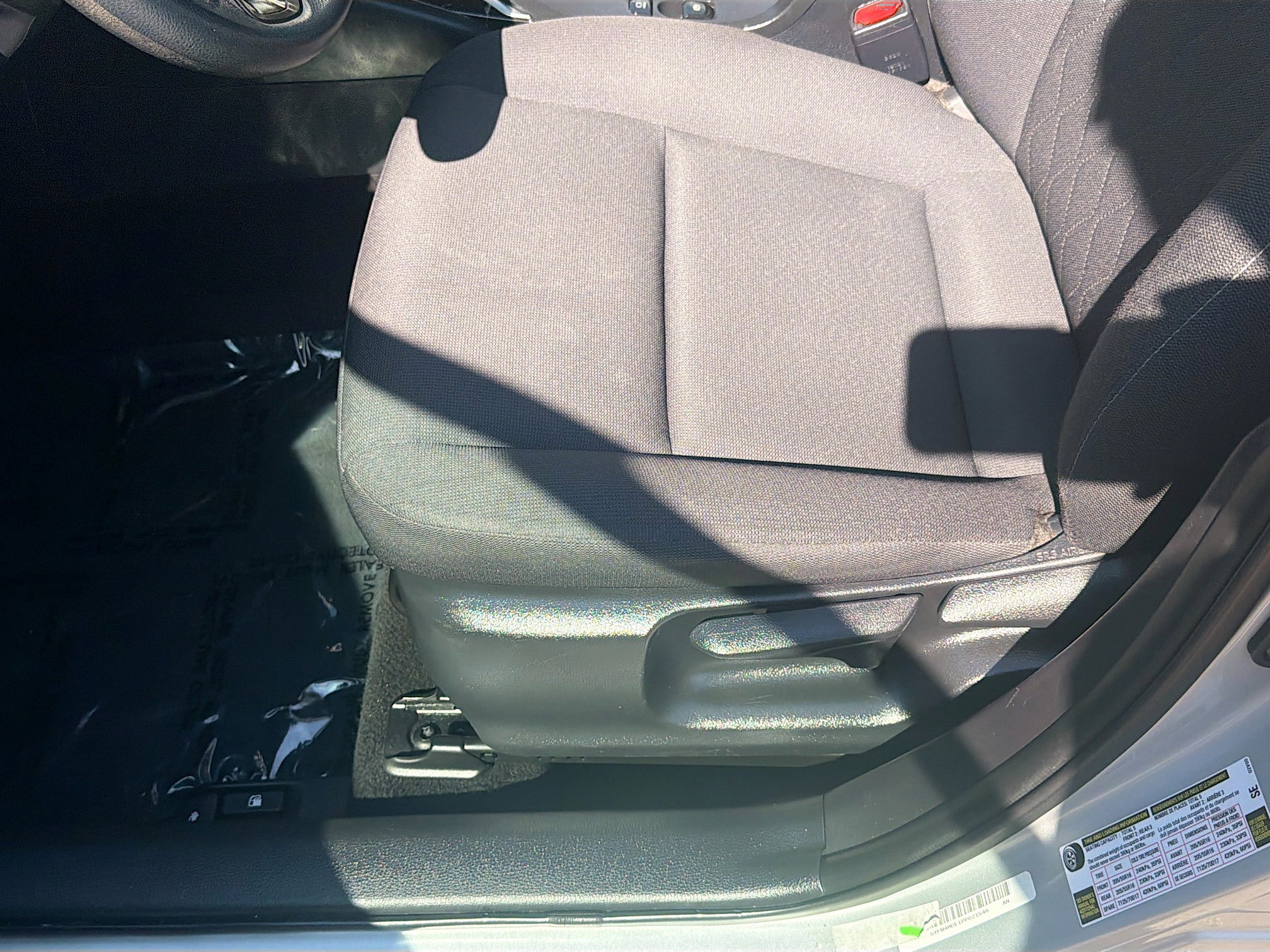Used 2023 Toyota Corolla LE FWD image 15