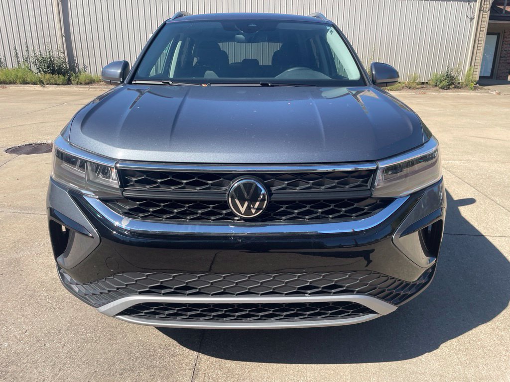Used 2024 Volkswagen Taos SE AWD/4WD image 10