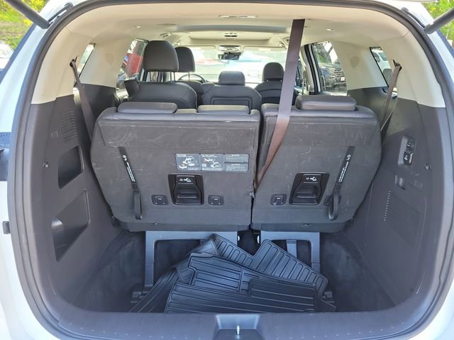 Used 2024 Kia Carnival SX Prestige FWD image 6