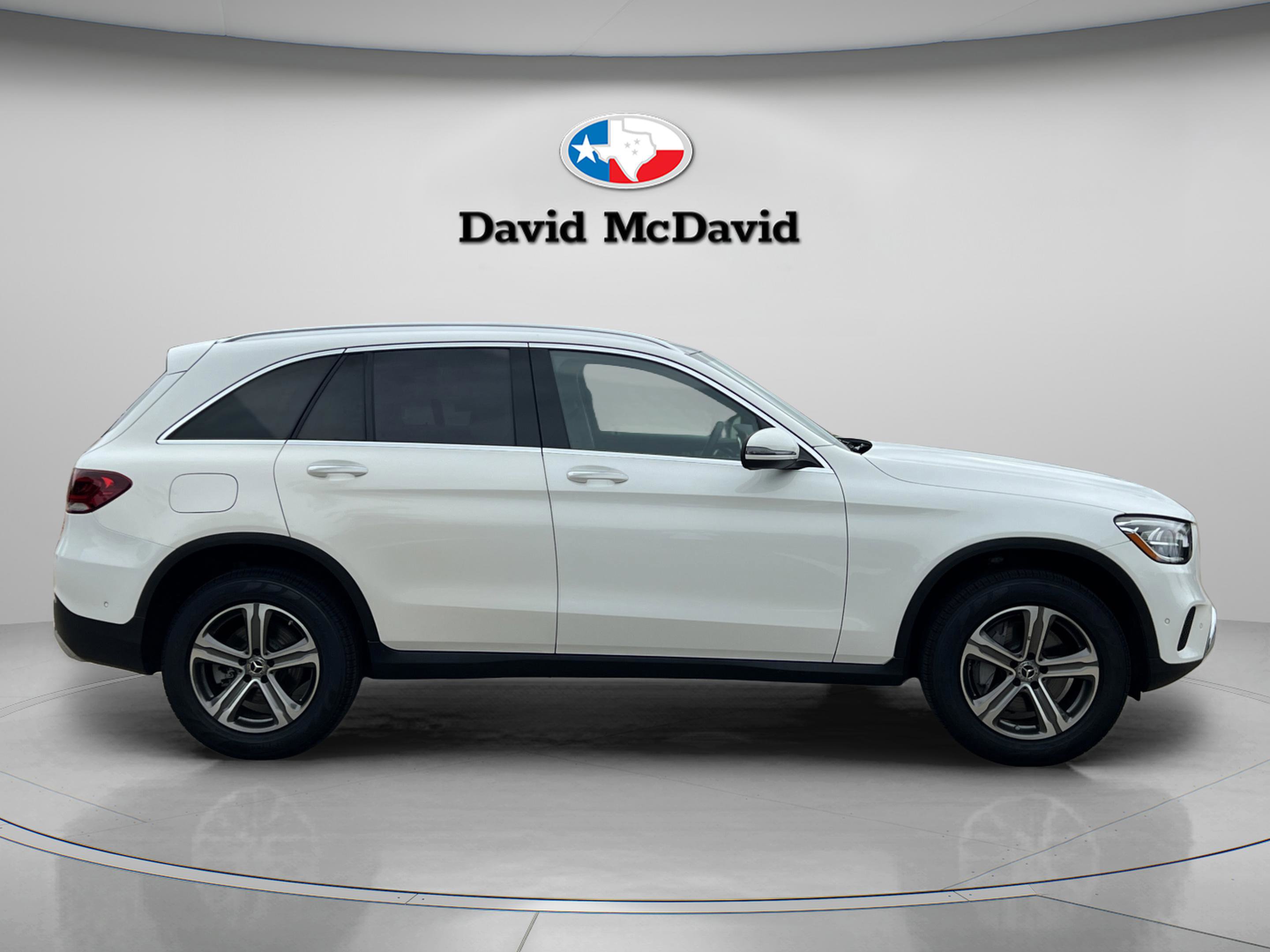 Used 2022 Mercedes-Benz GLC 300 4MATIC w/ Premium Package Lite image 8
