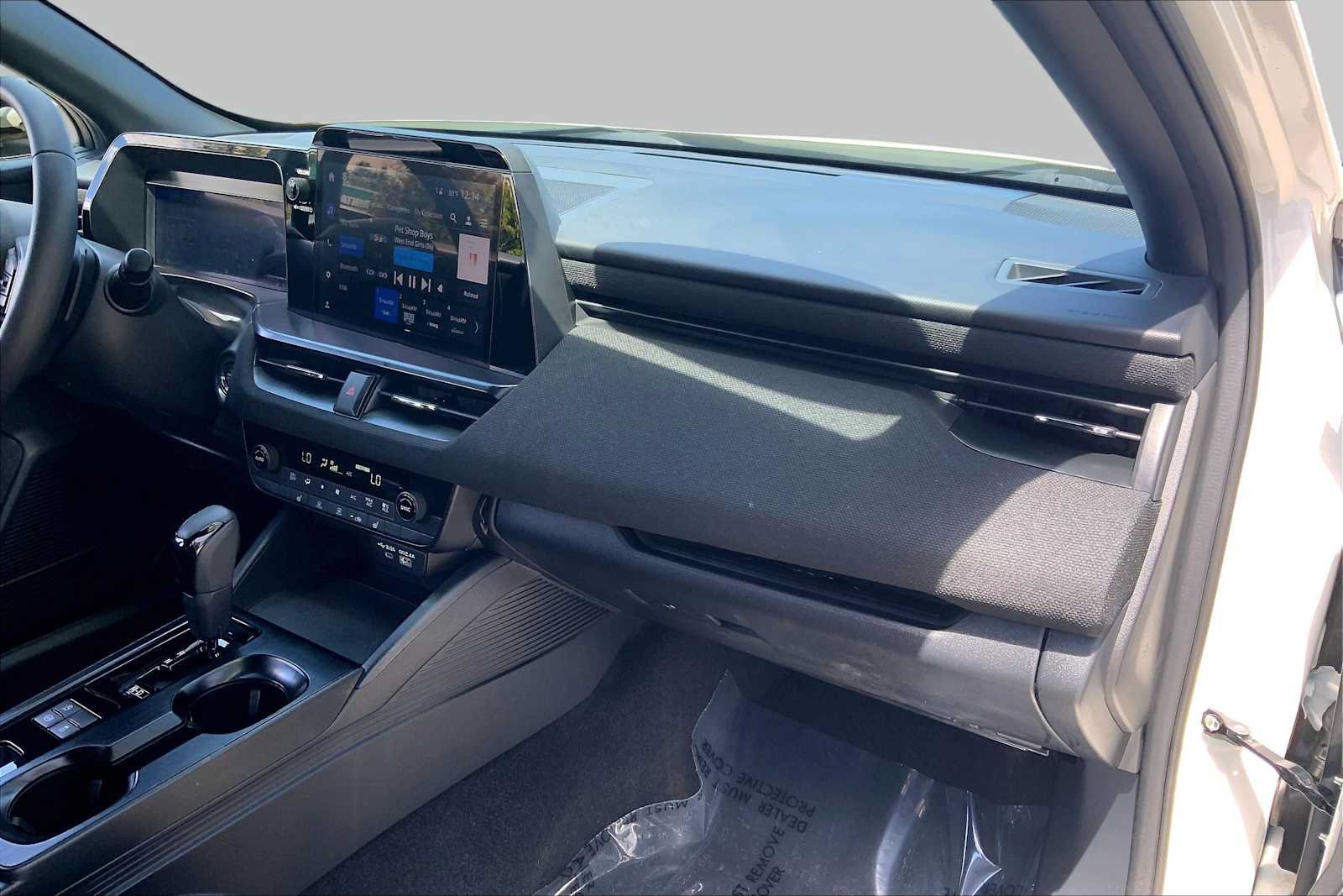 Certified 2026 Subaru Outback Premium AWD/4WD image 16