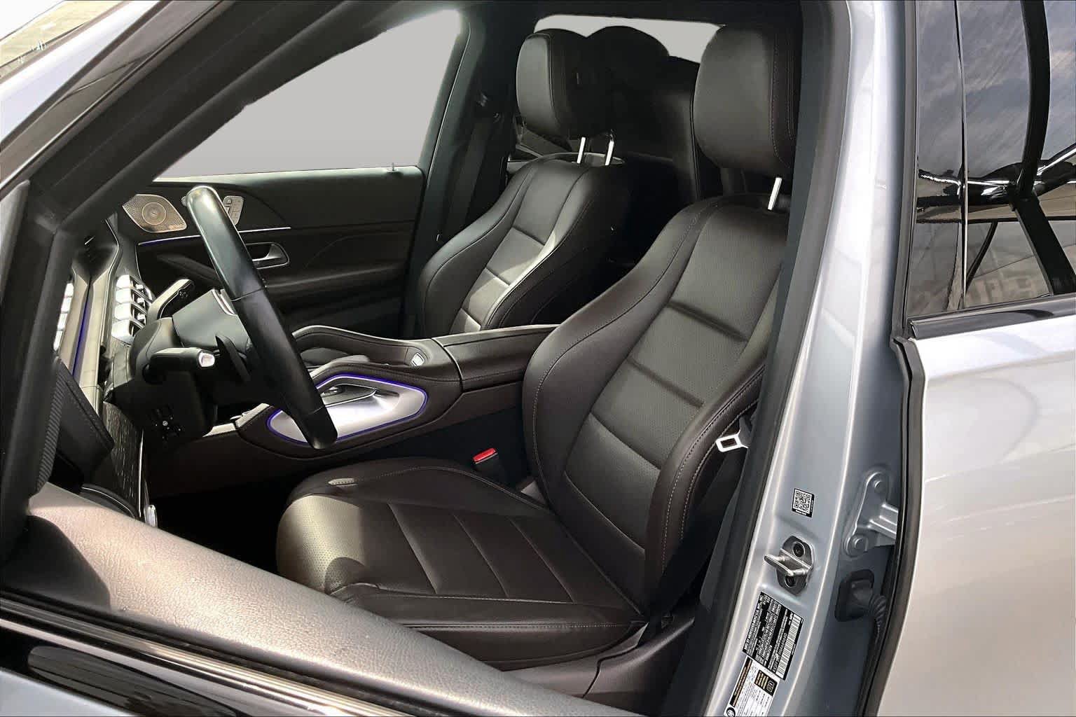 Used 2022 Mercedes-Benz GLS 450 4MATIC w/ AMG Line Exterior image 8
