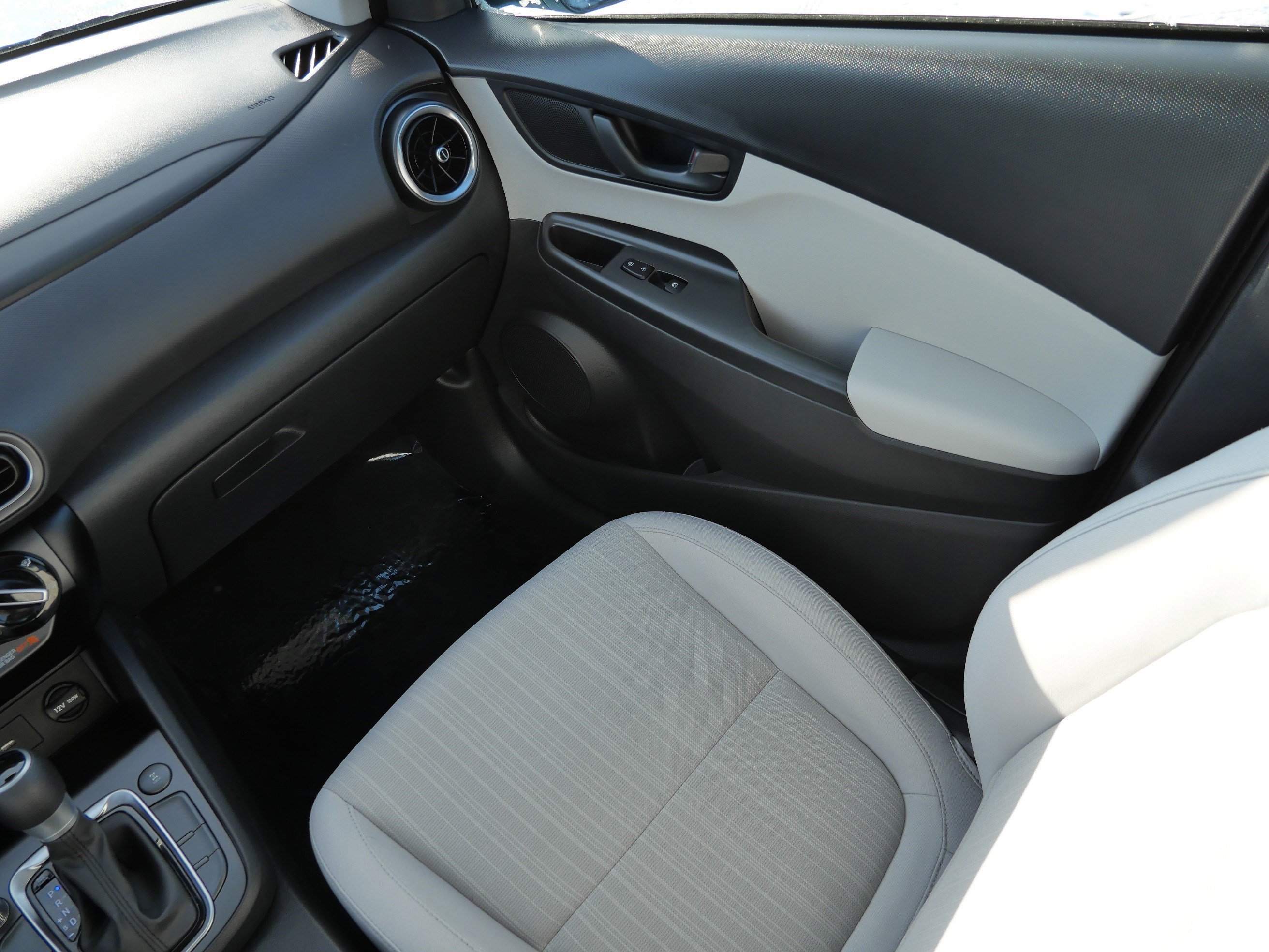 Certified 2023 Hyundai Kona SEL image 11