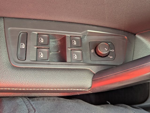 Used 2023 Volkswagen Tiguan S image 20