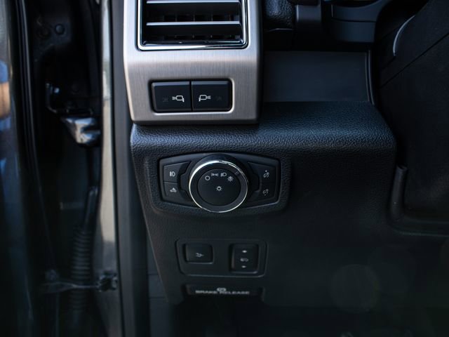 Used 2019 Ford F250 Platinum w/ Platinum Ultimate Package AWD/4WD image 10