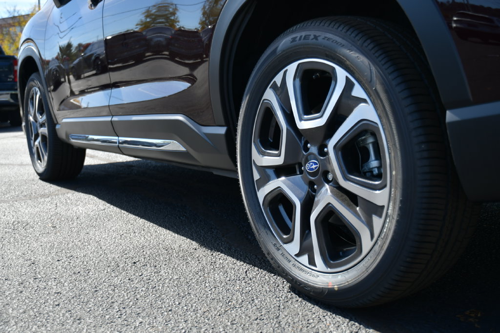 New 2027 Subaru Ascent Touring AWD/4WD image 10