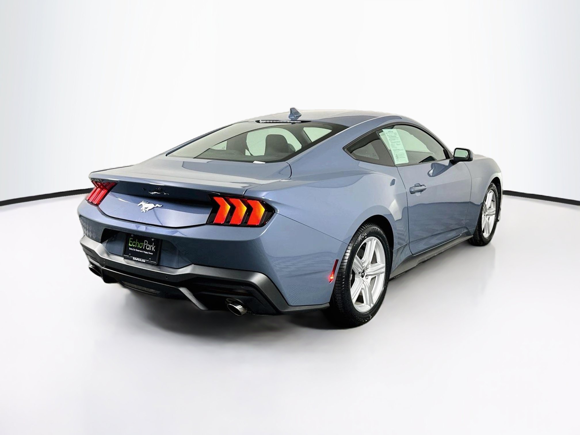 Used 2026 Ford Mustang Premium RWD image 9