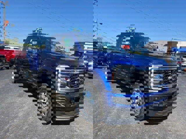 New 2026 Ford F450 Platinum image 8