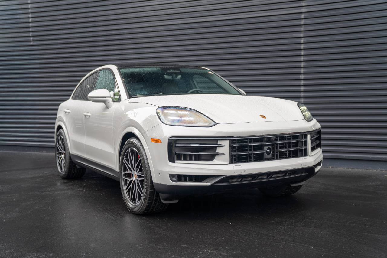 New 2026 Porsche Cayenne S AWD/4WD image 9