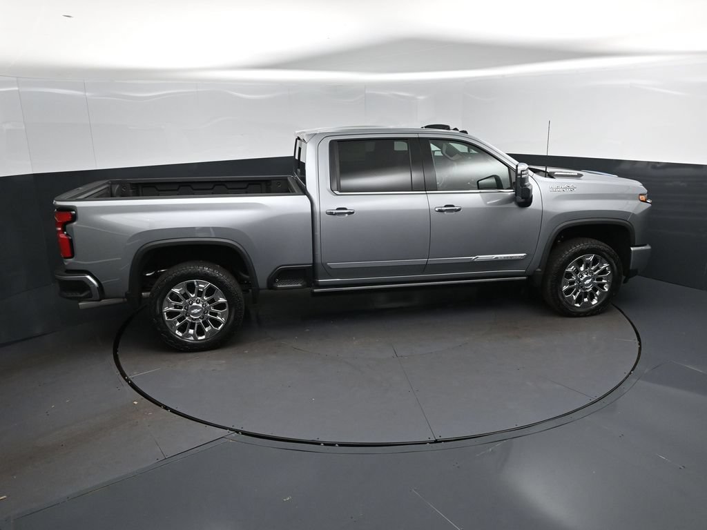 New 2026 Chevrolet Silverado 2500 High Country w/ High Country Premium Package AWD/4WD image 36