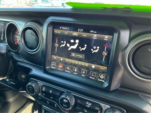 Used 2023 Jeep Gladiator Sport AWD/4WD image 22