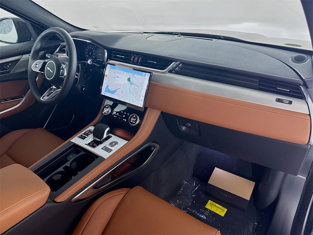 New 2026 Jaguar F-PACE R-Dynamic S image 29