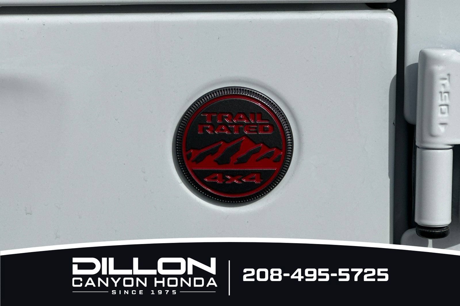 Used 2025 Jeep Gladiator Rubicon AWD/4WD image 24