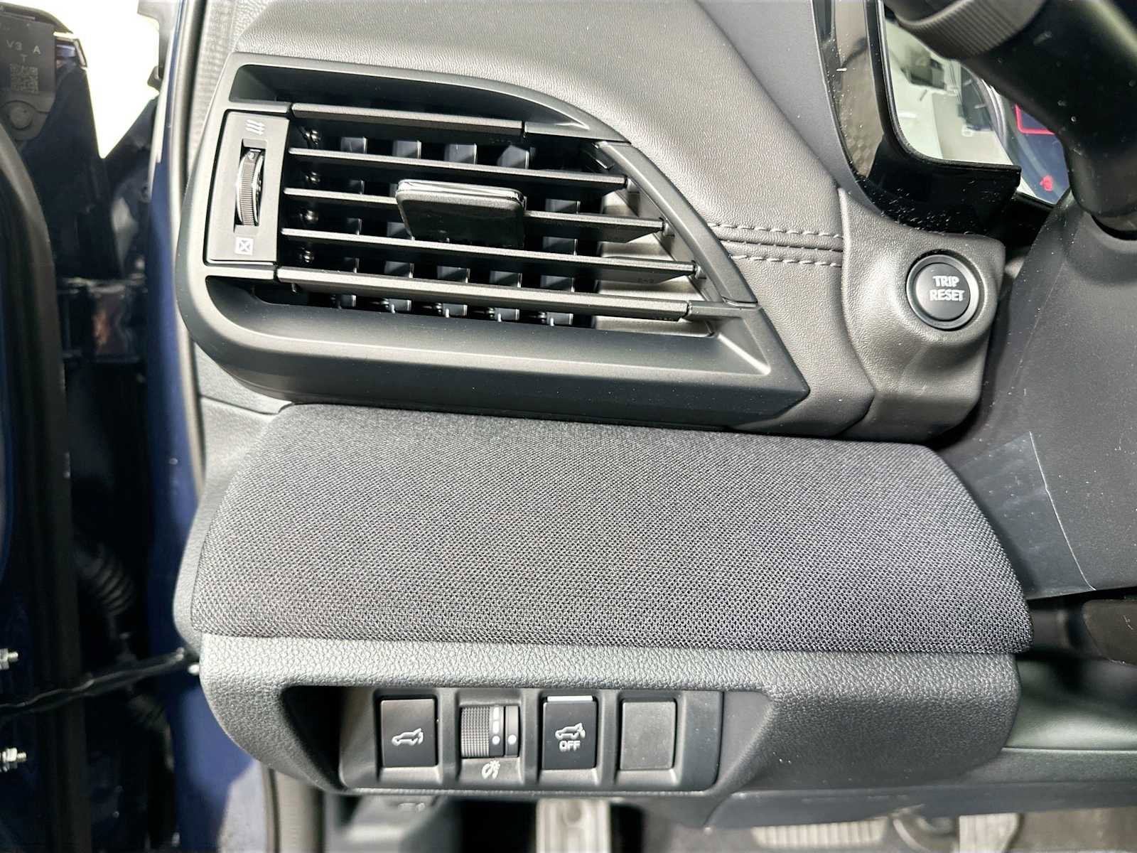 Certified 2025 Subaru Outback Premium w/ Popular Package #1A image 10