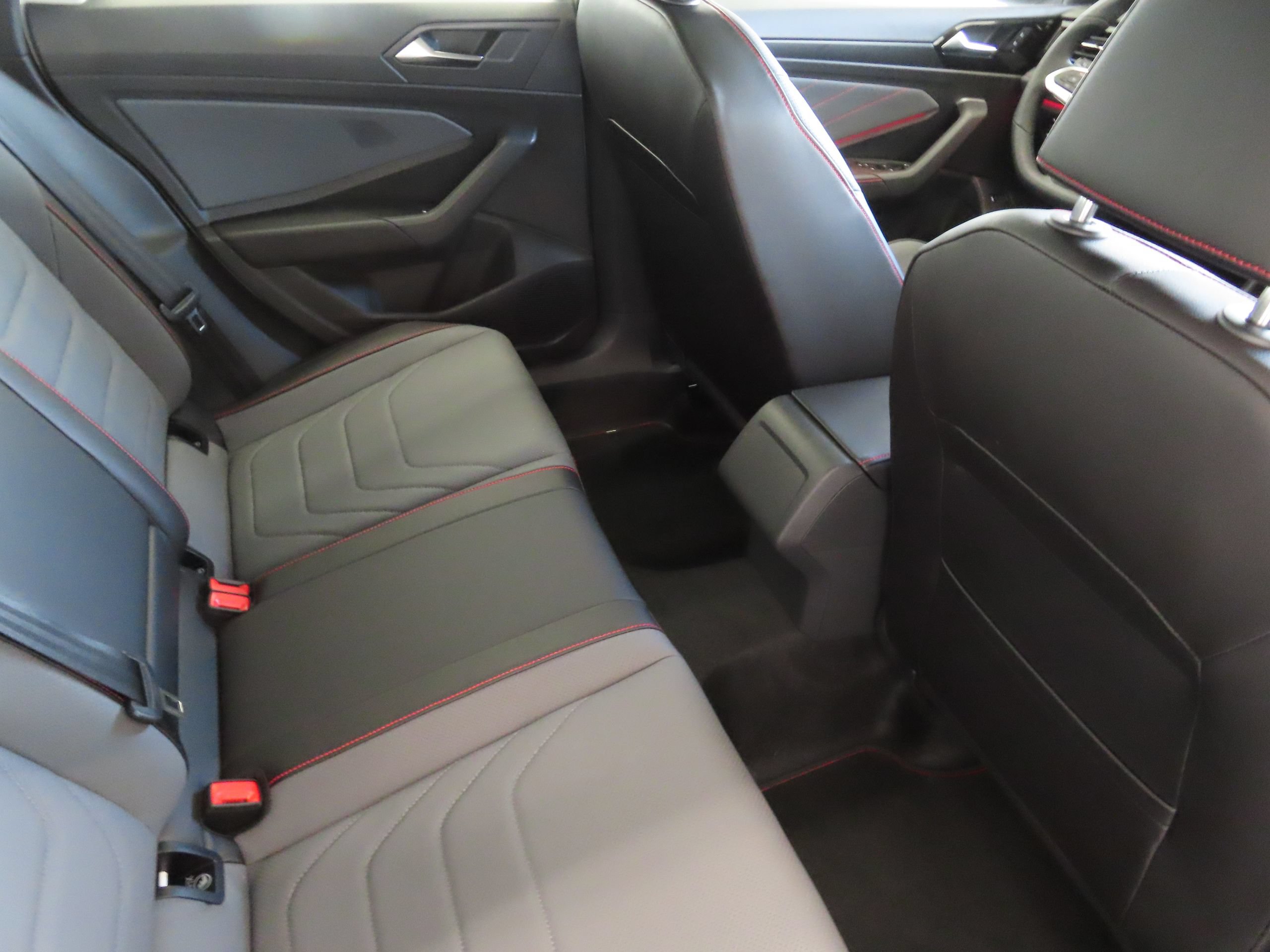 New 2026 Volkswagen Jetta GLI Autobahn FWD image 24