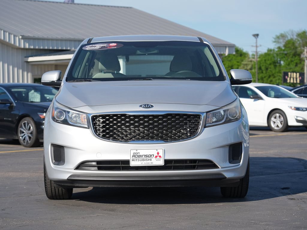 Used 2018 Kia Sedona L FWD image 8