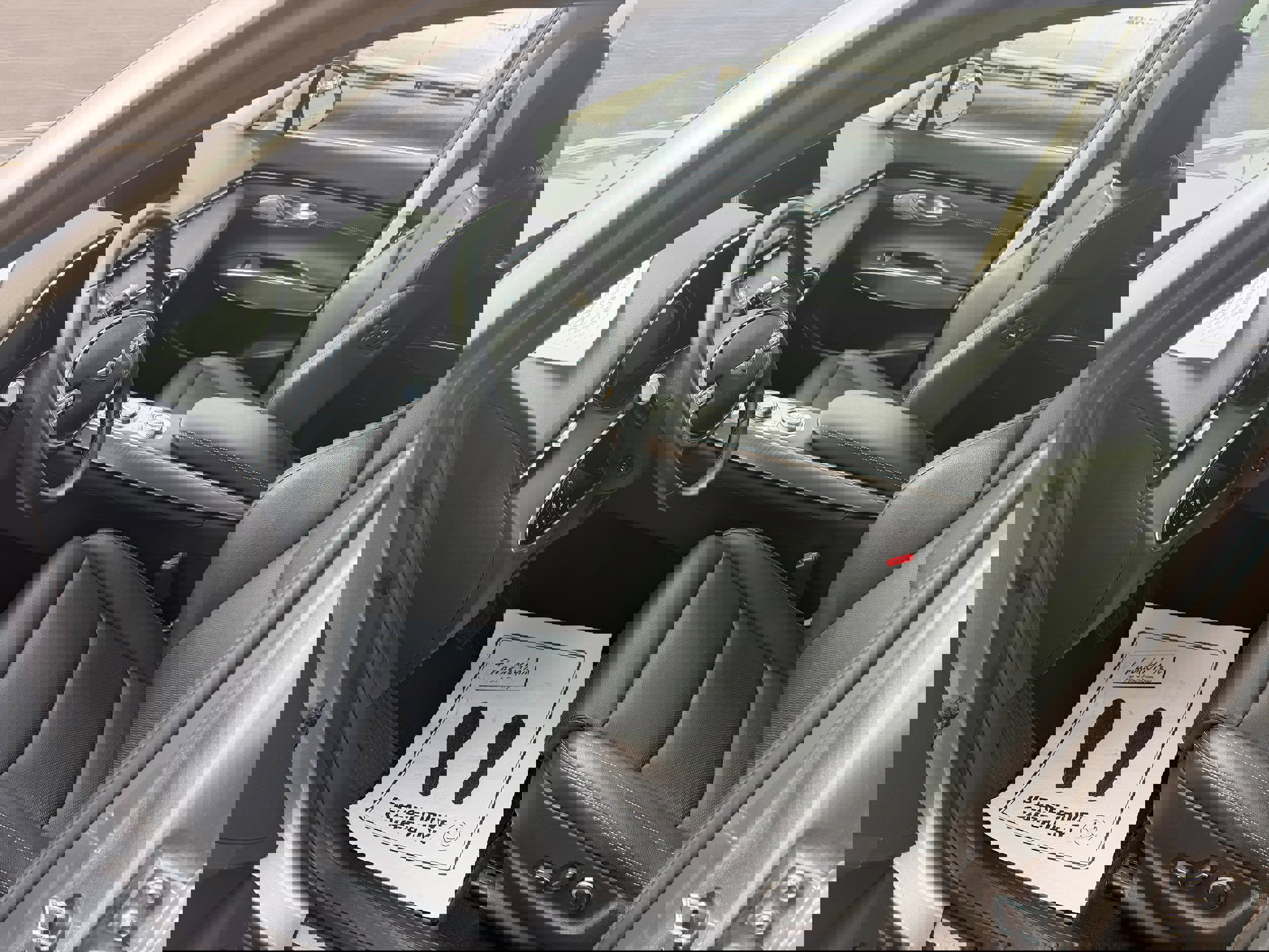 Used 2023 Genesis GV70 2.5T w/ Select Package image 21