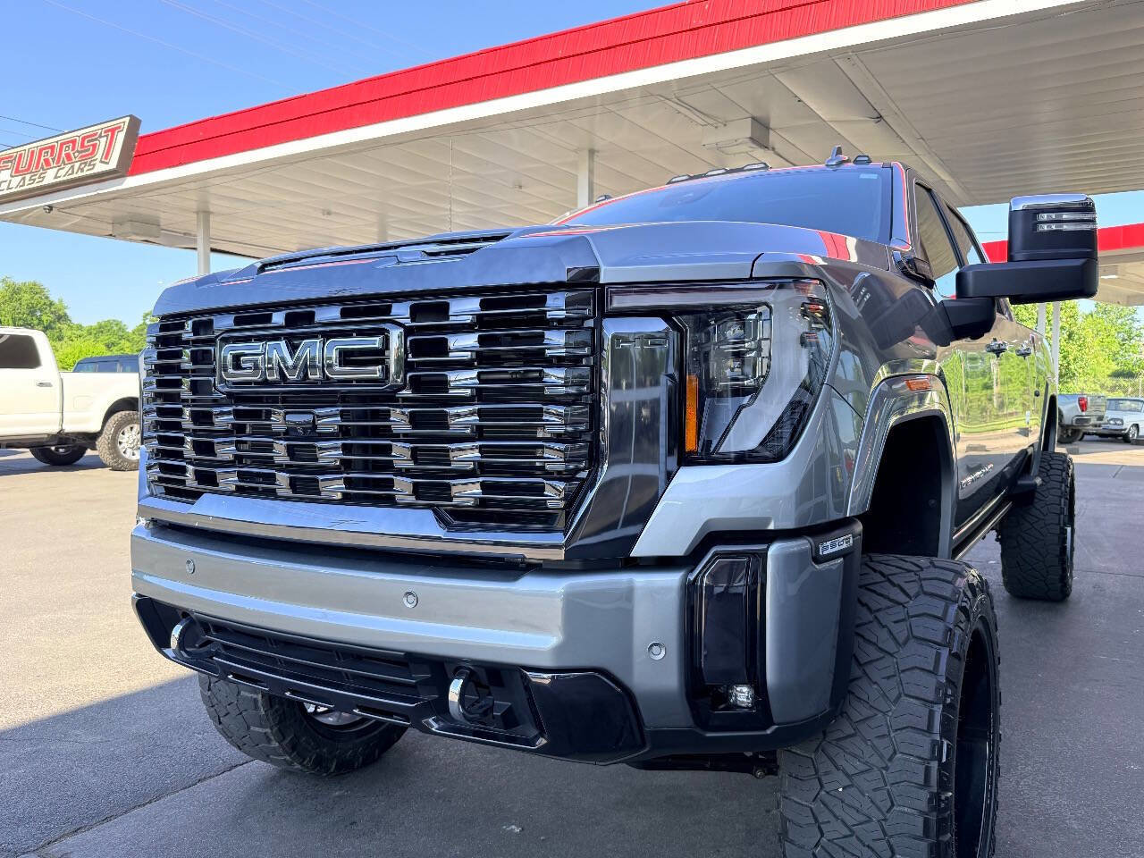 Used 2024 GMC Sierra 3500 Denali Ultimate AWD/4WD image 18