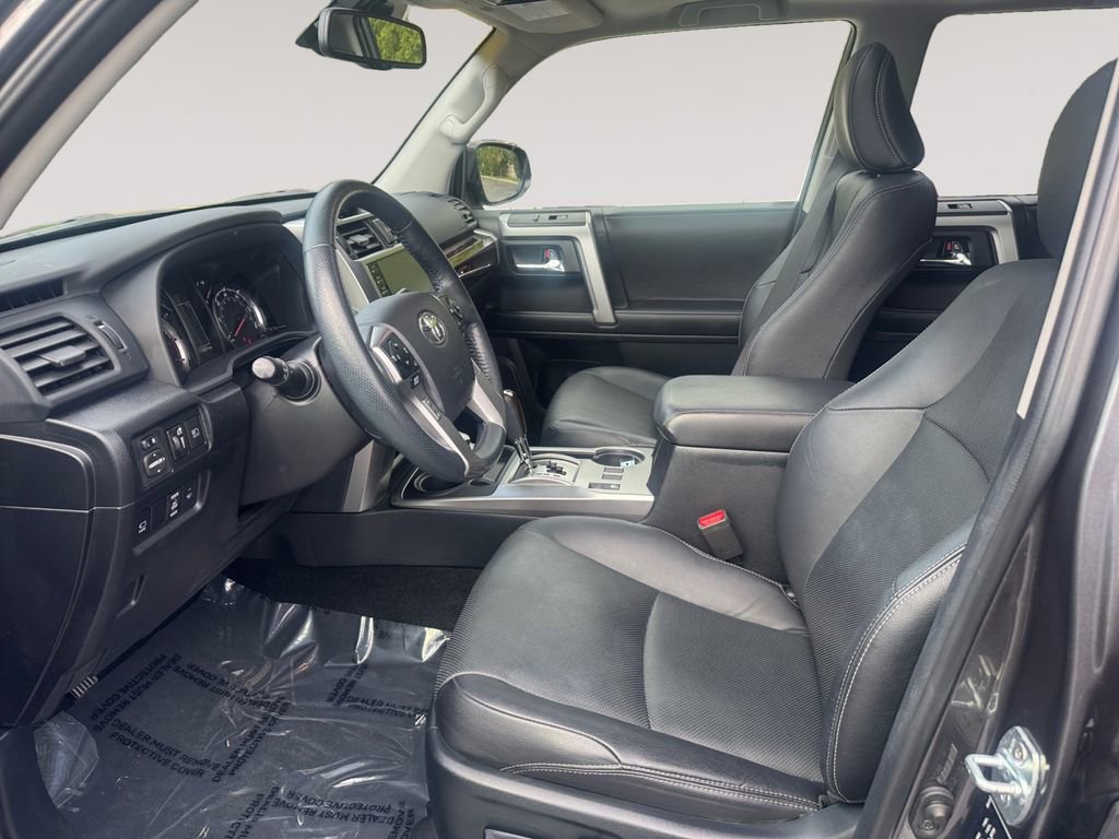 Used 2023 Toyota 4Runner Limited AWD/4WD image 9