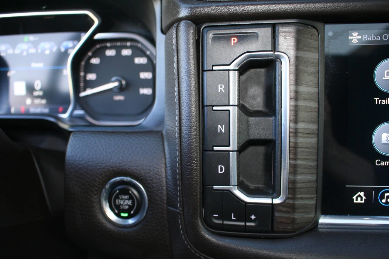 Used 2021 GMC Yukon Denali w/ Denali Premium Package image 23