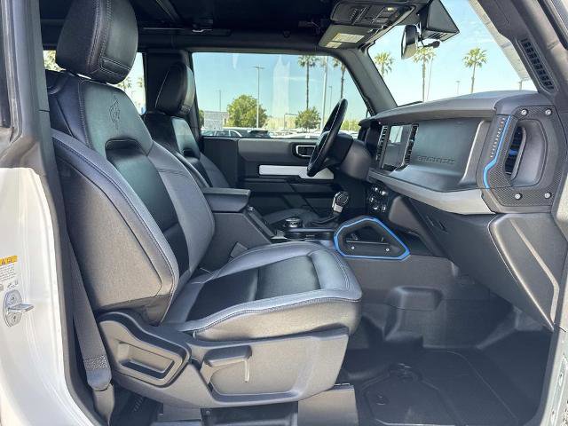 Certified 2024 Ford Bronco Black Diamond w/ Sasquatch Package image 28
