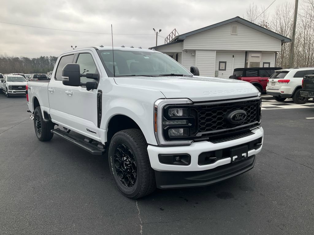 New 2026 Ford F250 Lariat w/ Black Appearance Package image 3