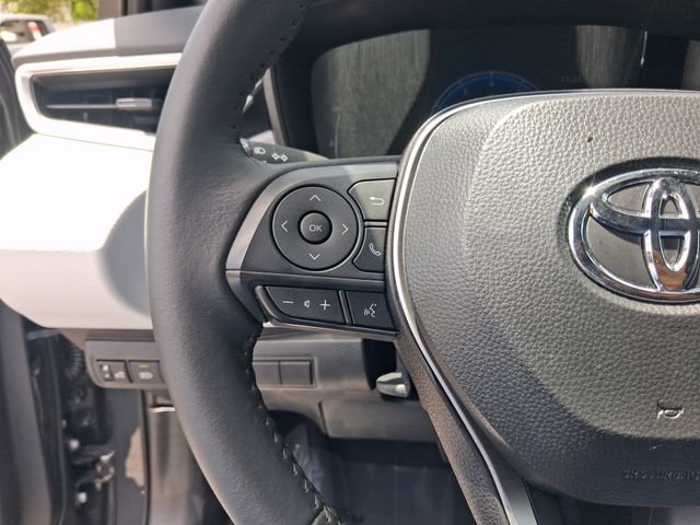 Used 2026 Toyota Corolla SE FWD image 17