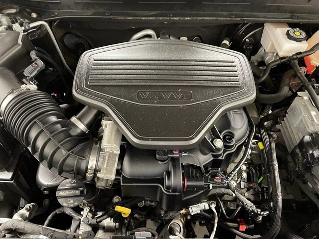Used 2023 GMC Acadia AT4 w/ Trailering Package AWD/4WD image 24